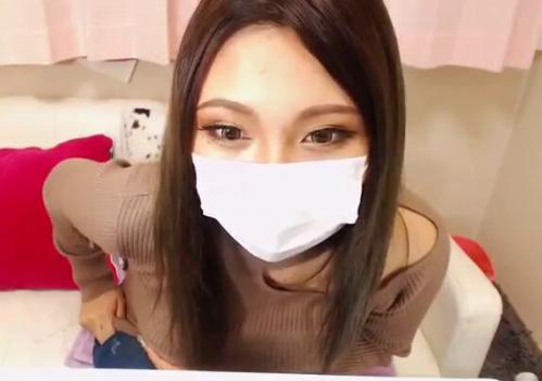 「ガチ人数？10人いってない！パフパフw」ノリノリ巨乳ビッチ美女がオッパイハート！ライブチャット
